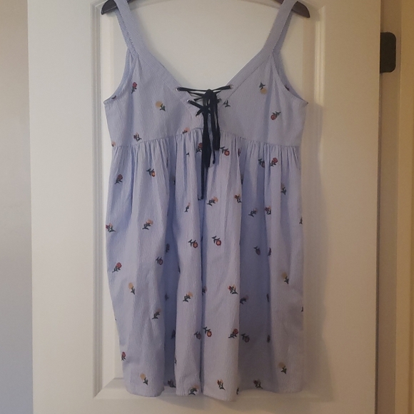 Free Heart Dresses & Skirts - Beautiful summer dress. Size M